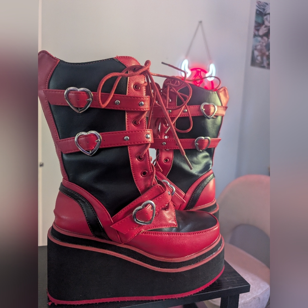 Red and Black Women's Platform Boots